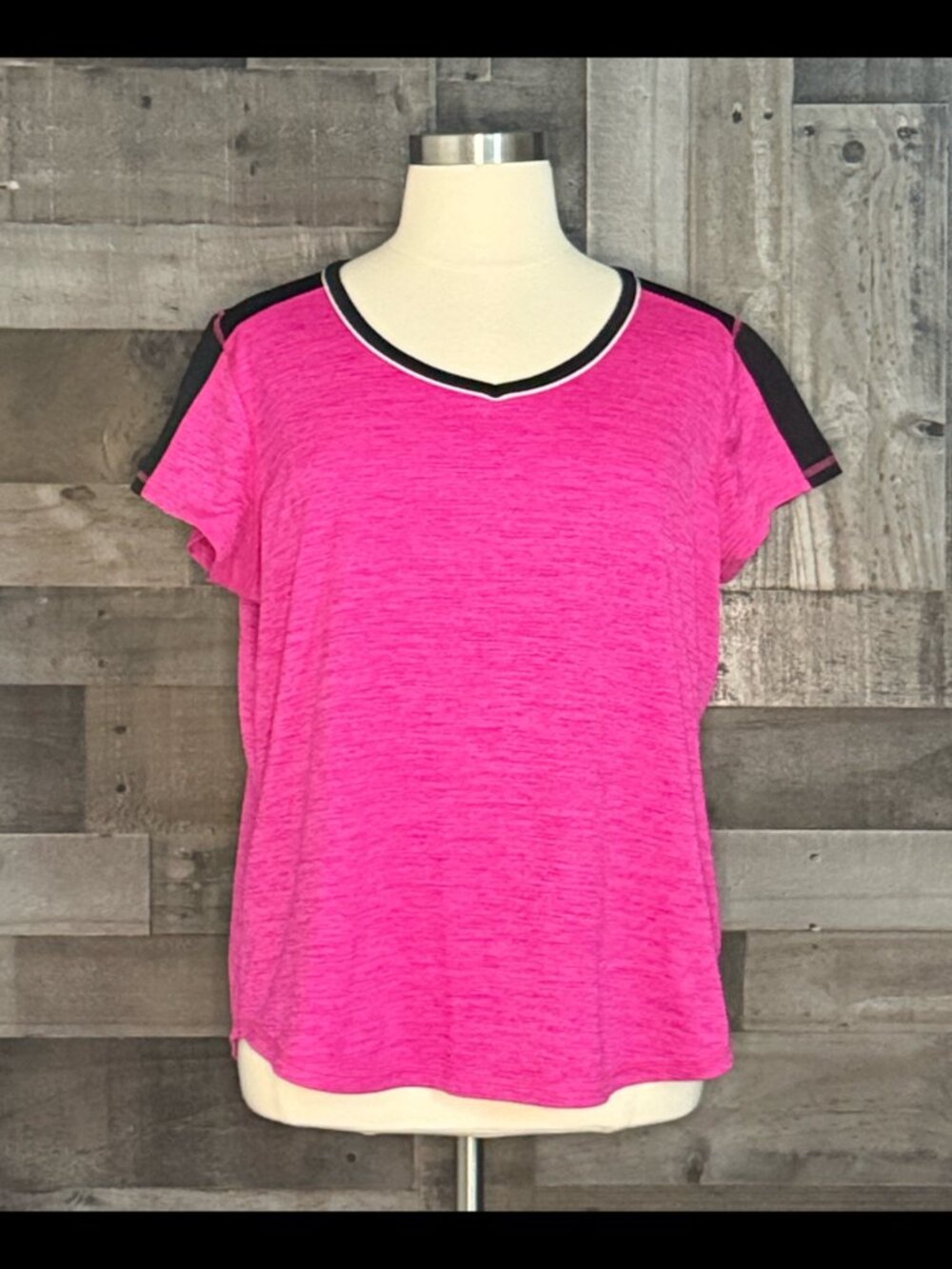 JC Penny pink black active top 2Xlarge sporty athletic activewear workout gym